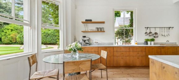 8 bedrooms House in Weybridge, United Kingdom No. 13139 3