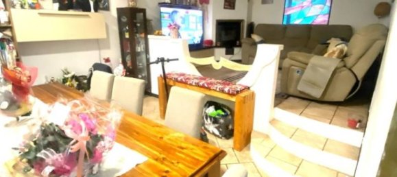 4 bedrooms Apartment in Missaglia, Italy No. 3296 4