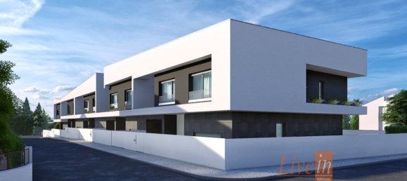 Дом с 4 спальнями в Лориш, Португалия № 102869 2