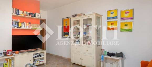 1 bedroom Apartment in Calcinaia, Italy No. 49208 12