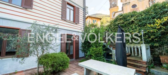 4 bedrooms Villa in Porto Ceresio, Italy No. 102264 11