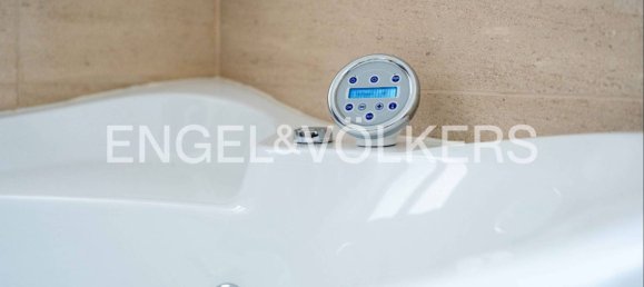 4 bedrooms Villa in Porto Ceresio, Italy No. 102264 40