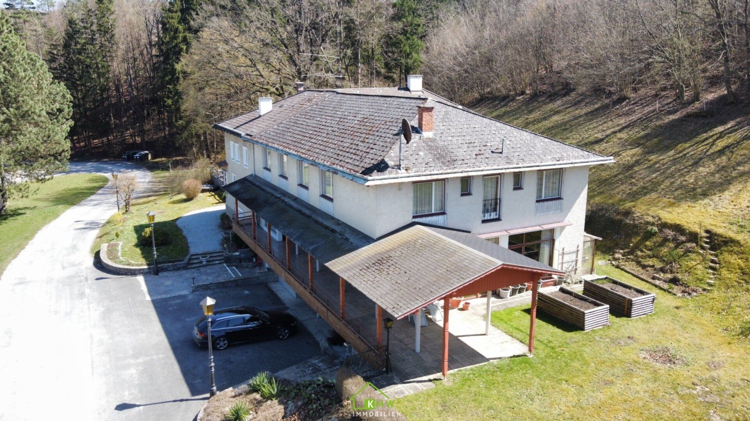 Imóvel comercial em Krumau am Kamp, Austria 700 m² N.º 137948