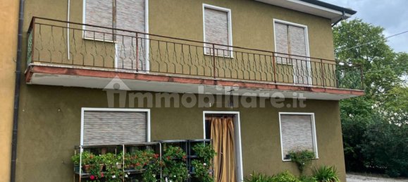 4 bedrooms Villa in Silea, Italy No. 363055 2