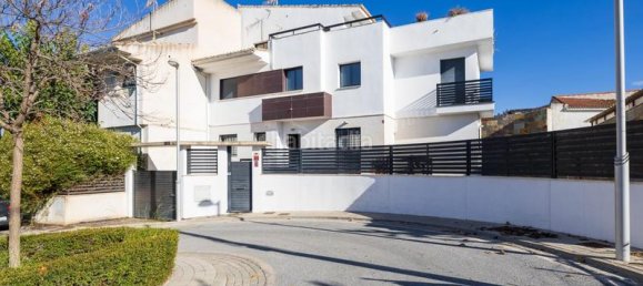 4 bedrooms House in Huetor Vega, Spain No. 171166 3
