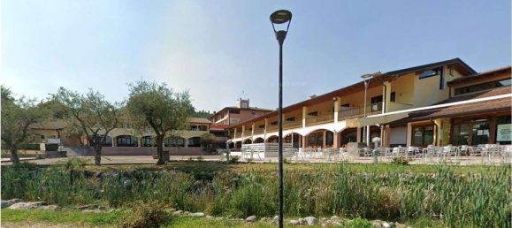  عقار تجاري في Manerba del Garda, Italy 62متر مربع رقم 329827 4