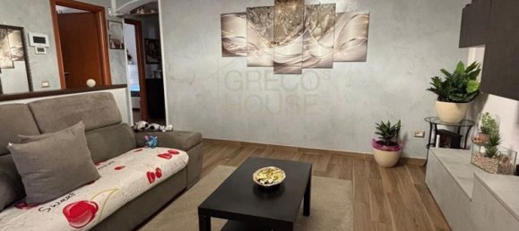 3 rooms Apartment in Rho, Italy No. 290562 7