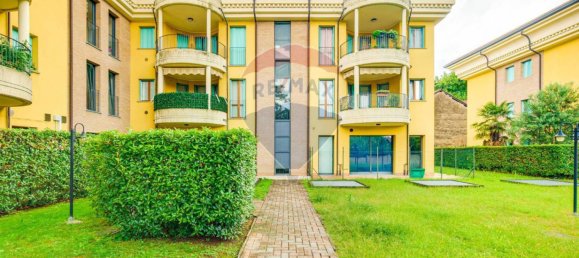 2 bedrooms Apartment in Cassano Magnago, Italy No. 323714 21