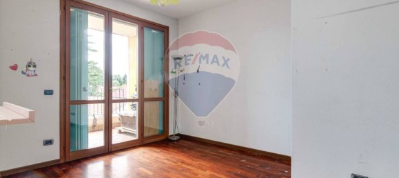 2 bedrooms Apartment in Cassano Magnago, Italy No. 323714 17