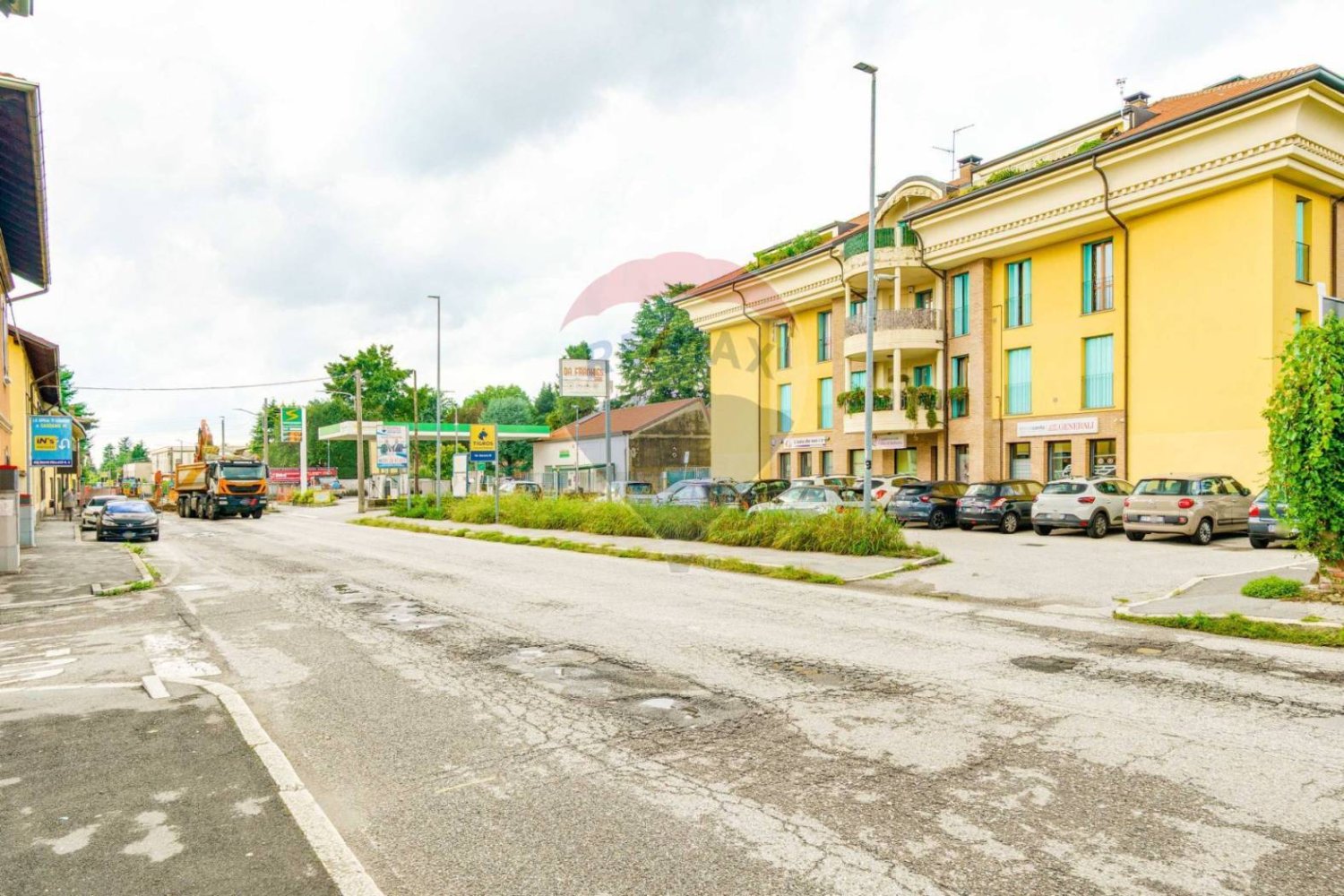 2 bedrooms Apartment in Cassano Magnago, Italy No. 323714