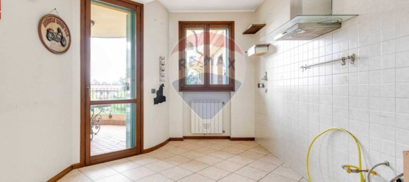 2 bedrooms Apartment in Cassano Magnago, Italy No. 323714 7