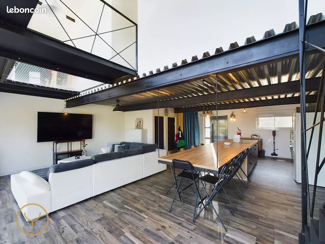 3 Schlafzimmer Haus in Channes, France, Nr. 95332