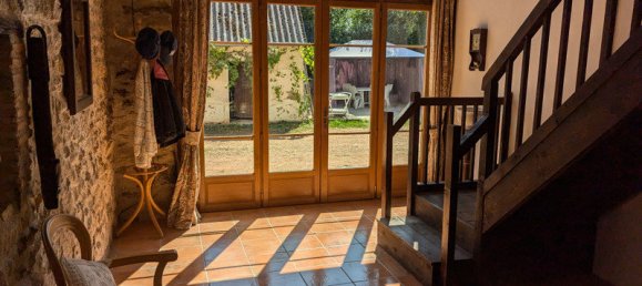 Дом с 3 спальнями в Фезин, Франция № 240368 3