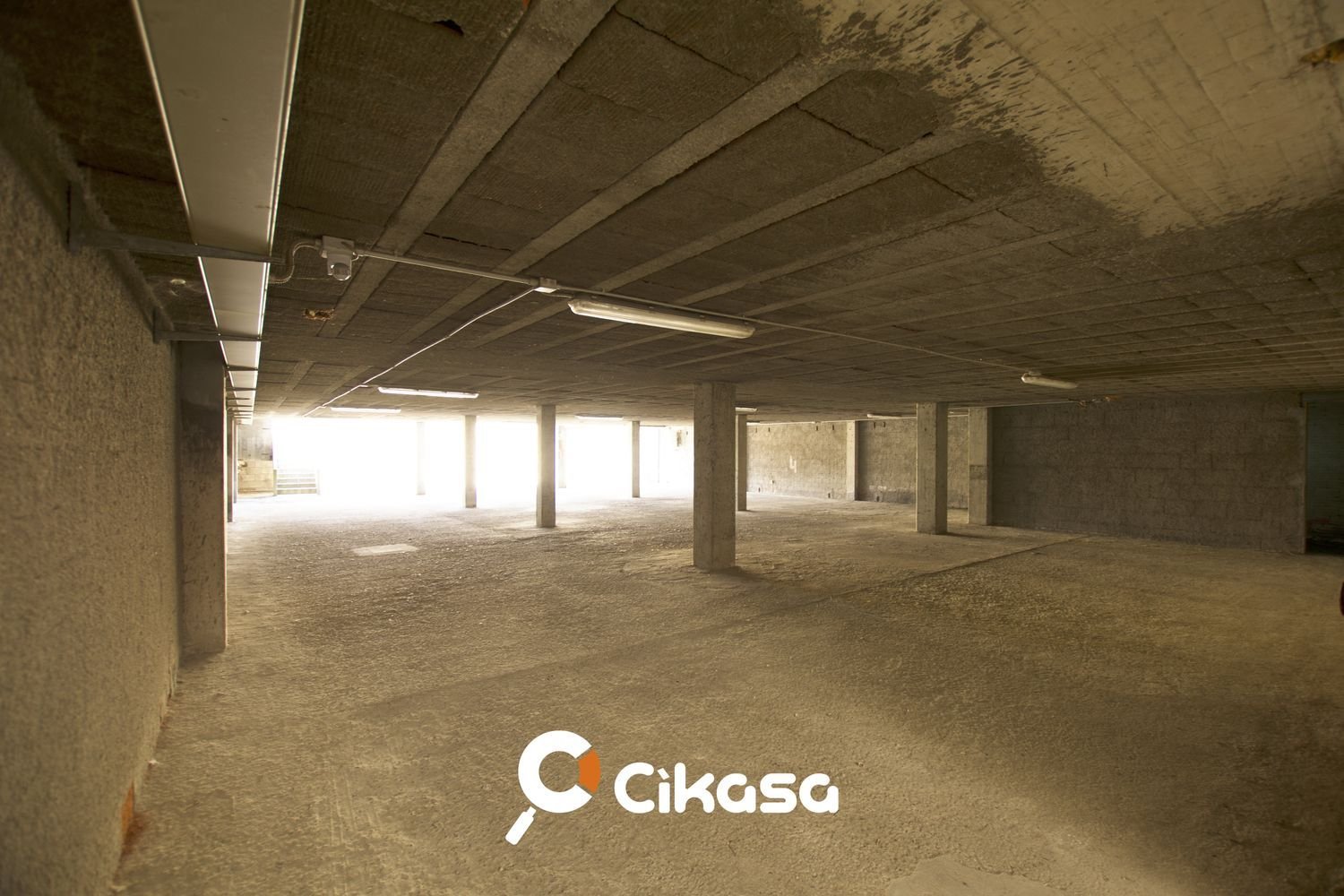 520m² Garage in Sardinia, Italy No. 337930