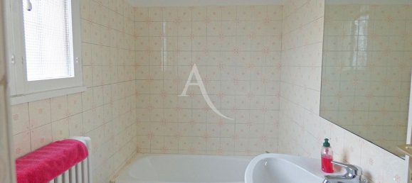 3 bedrooms House in Neuilly-sur-Marne, France No. 183023 6