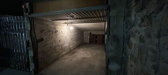 Parkplatz in Paris, France 13m², Nr. 169681 3