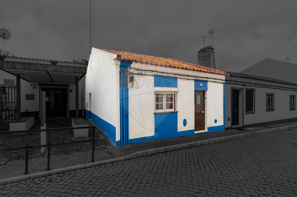 Casa de 2 dormitorios en Montemor o Novo, Portugal No. 27925