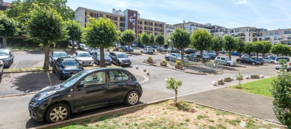 2 bedrooms Apartment in Chatillon, France No. 163409 16