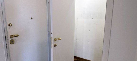 Квартира с 7 комнатами в Кьоджа, Италия № 281155 14