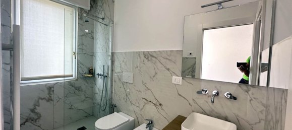 Квартира с 7 комнатами в Кьоджа, Италия № 281155 11