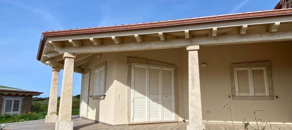 4 rooms Villa in Trinità d'Agultu e Vignola, Italy No. 130838 4