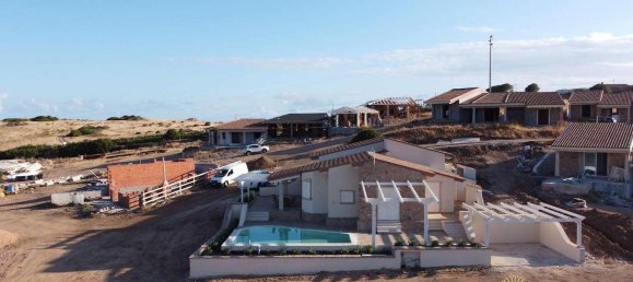 4 rooms Villa in Trinità d'Agultu e Vignola, Italy No. 130838 17