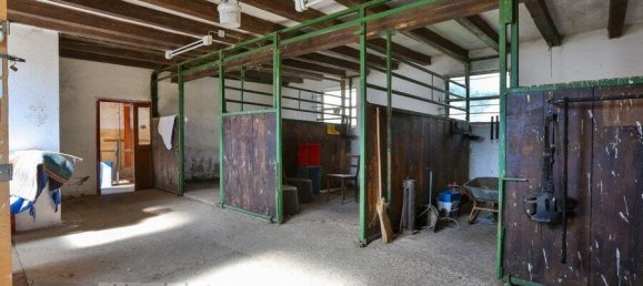 Ферма с 6 комнатами в Reutlingen, Германия № 46789 20