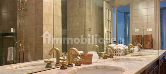 2 bedrooms Apartment in Turin, Italy No. 337957 35