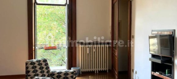 2 bedrooms Apartment in Turin, Italy No. 337957 6
