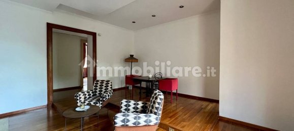 2 bedrooms Apartment in Turin, Italy No. 337957 11