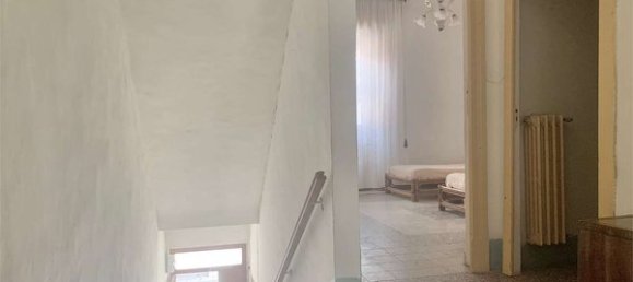 Casa de 4 habitaciónes en Guglionesi, Italy No. 154576 4