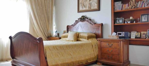 5 bedrooms House in Deryneia, Cyprus No. 23864 9