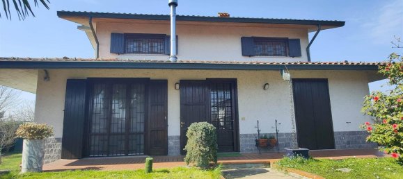 Вилла с 5 комнатами в Майраго, Италия № 155426 2