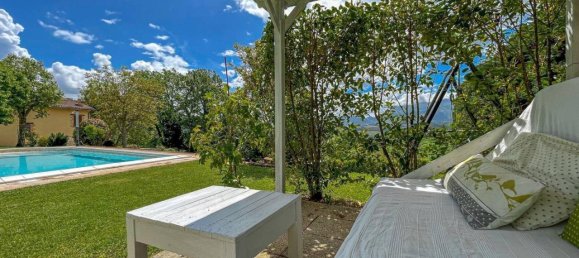 Дом с 5 комнатами в Кали, Италия № 172344 13