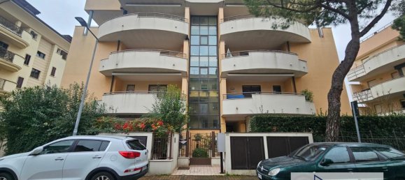 3-salle Appartement à Rimini, Italy No. 26666 3