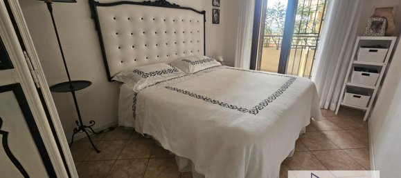 3-salle Appartement à Rimini, Italy No. 26666 9