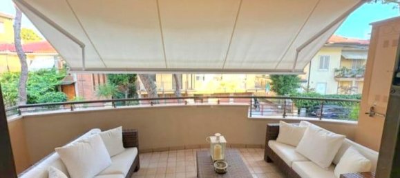 3-salle Appartement à Rimini, Italy No. 26666 6