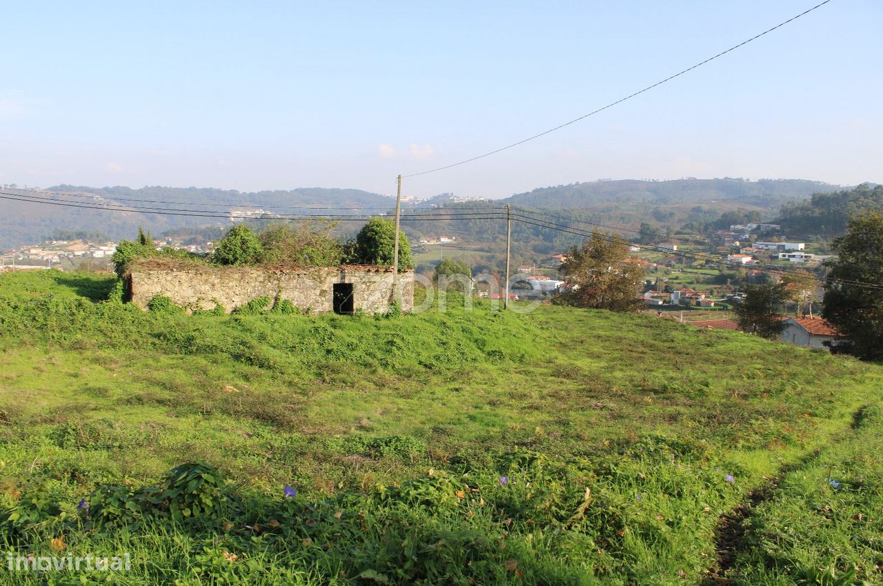 Grundstück in Lousada, Portugal 7450m², Nr. 13263