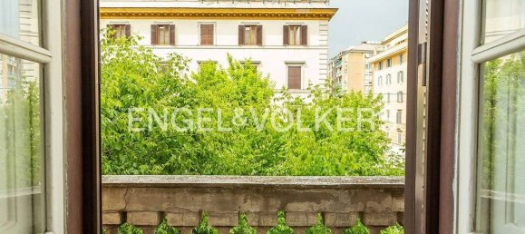 6 bedrooms Apartment in Rome, Italy No. 366059 12