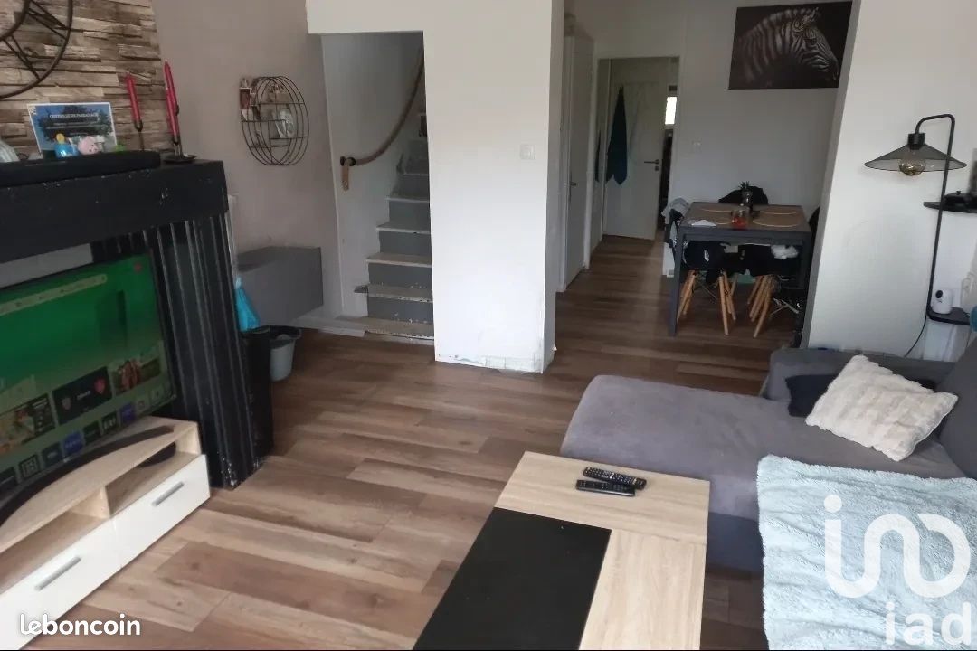2 Schlafzimmer Haus in Pont-Audemer, France, Nr. 356152