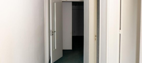 331m² Commercial property in Nicosia, Cyprus No. 13223 2