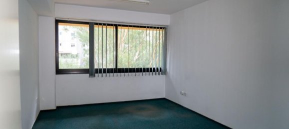 331m² Commercial property in Nicosia, Cyprus No. 13223 8