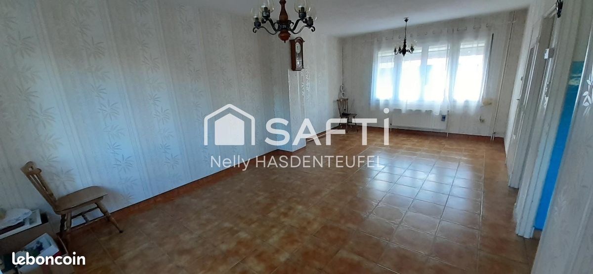 Casa T3 em Hasnon, France N.º 250223