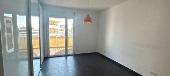 2-salle Appartement à Strassgang, Austria No. 170145 9
