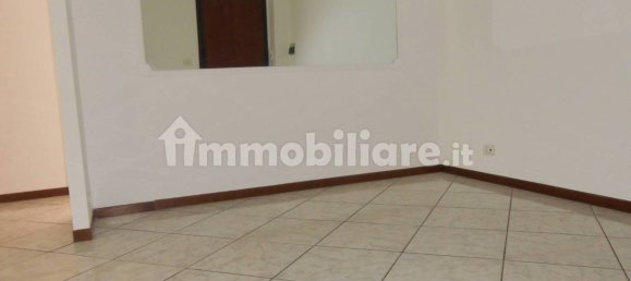 2 Schlafzimmer Wohnung in Rome, Italy, Nr. 335844 3