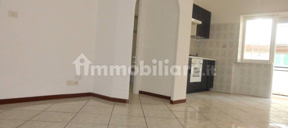 2 Schlafzimmer Wohnung in Rome, Italy, Nr. 335844 2