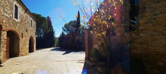 Casa de 16 divisões em Asciano, Italy N.º 148428 13