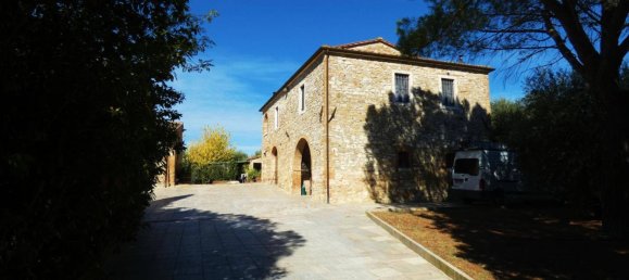 Casa de 16 divisões em Asciano, Italy N.º 148428 2