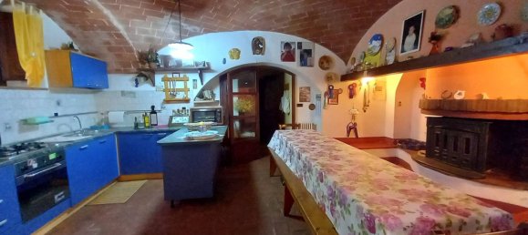 Casa de 16 divisões em Asciano, Italy N.º 148428 29