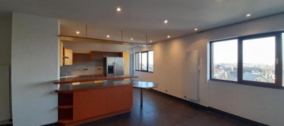 4 Schlafzimmer Doppelhaus in Chateauroux, France, Nr. 97887 6